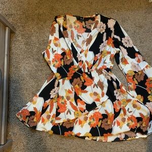 Fall Bellbottom Sleeve Dress